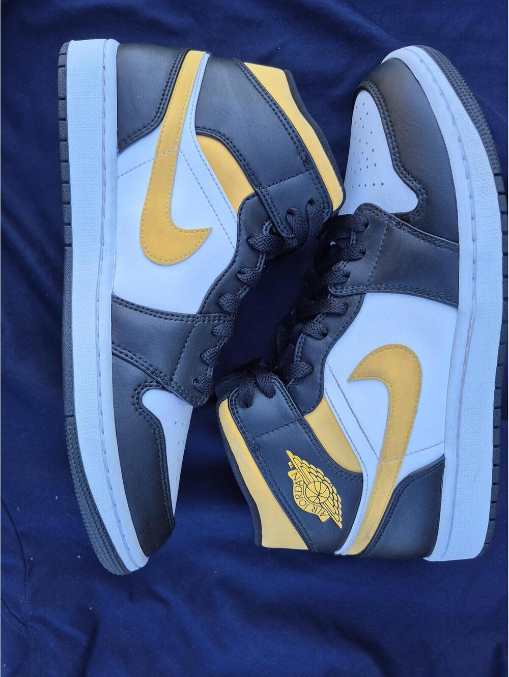 Air Jordan 1 Mid 'Black University Gold' Size 10 - No Box